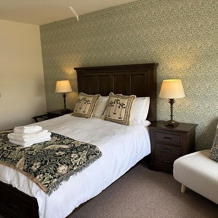 Blenkinsopp Castle Inn Greenhead Zewnętrze zdjęcie