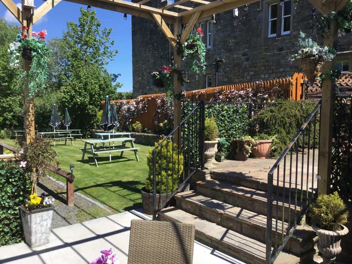 Blenkinsopp Castle Inn Greenhead Zewnętrze zdjęcie